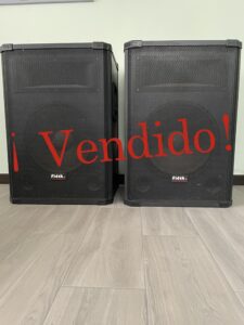Par de Parlantes pasivos Fidek Potencia RMS de 200W c/u
