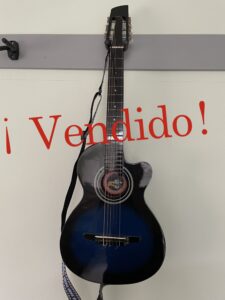 Guitarra acústica para junior